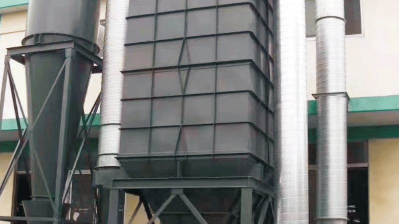 油烟净化器主要通过以下几种方式去除油烟：